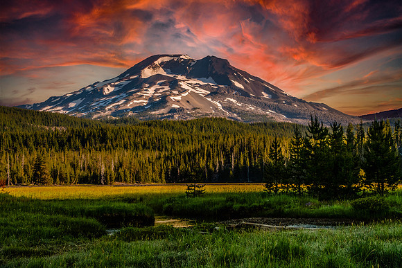 Broken Top Mountain