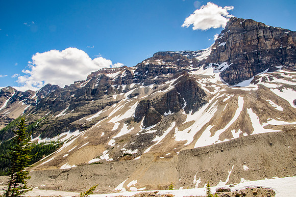 Plain of 6 Glaciers