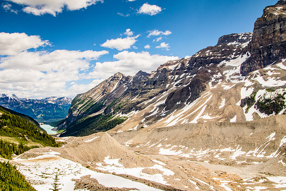 Plain of 6 Glaciers
