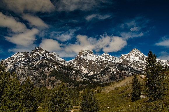 Taggert Lake Trail
